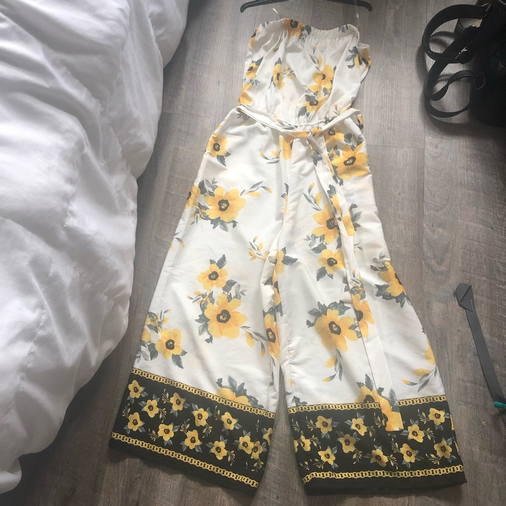 Floral Jumper with Pockets